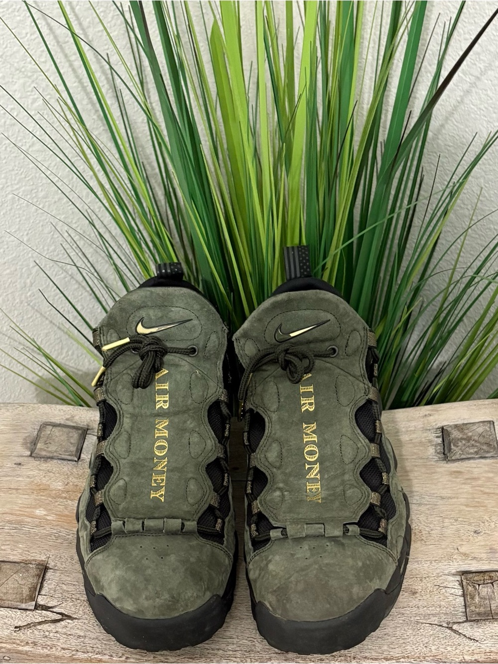 Nike Air More Money QS Dollar Sneakers